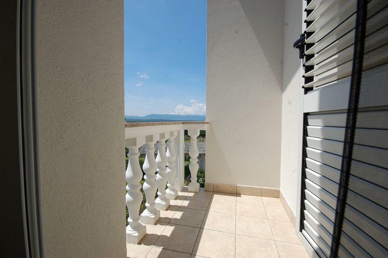 Apartments Nency By El-Pi Tours مالينسكا المظهر الخارجي الصورة