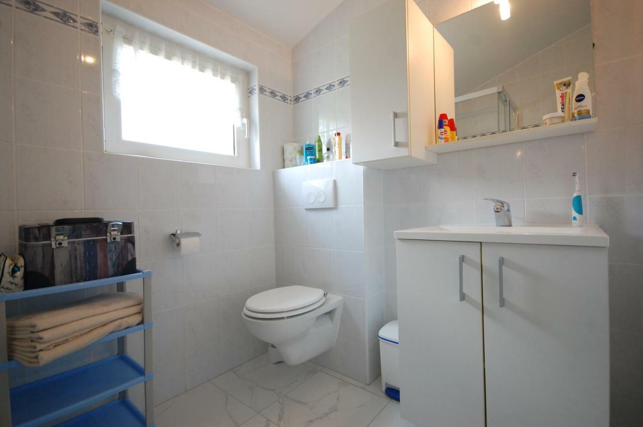 Apartments Nency By El-Pi Tours مالينسكا المظهر الخارجي الصورة